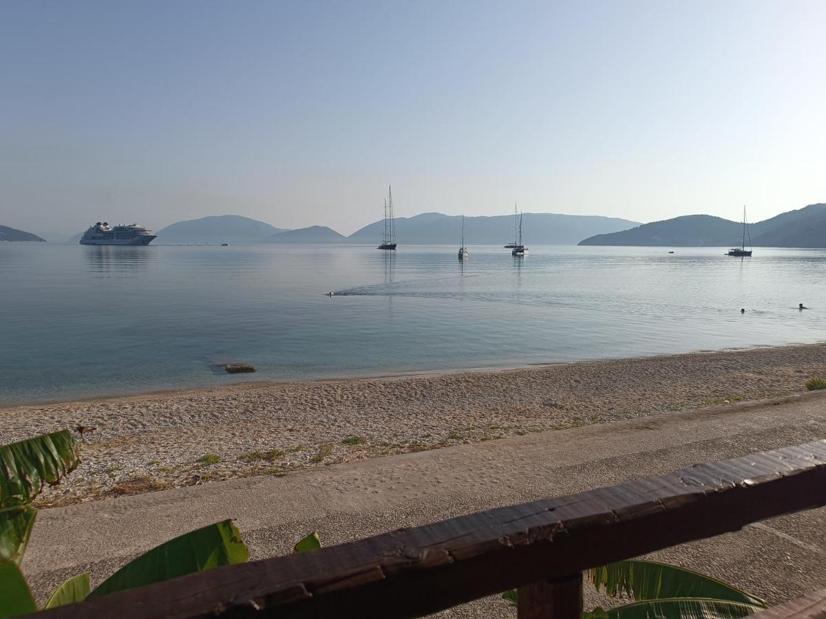 Camping Karavomilos Sami  Bagian luar foto